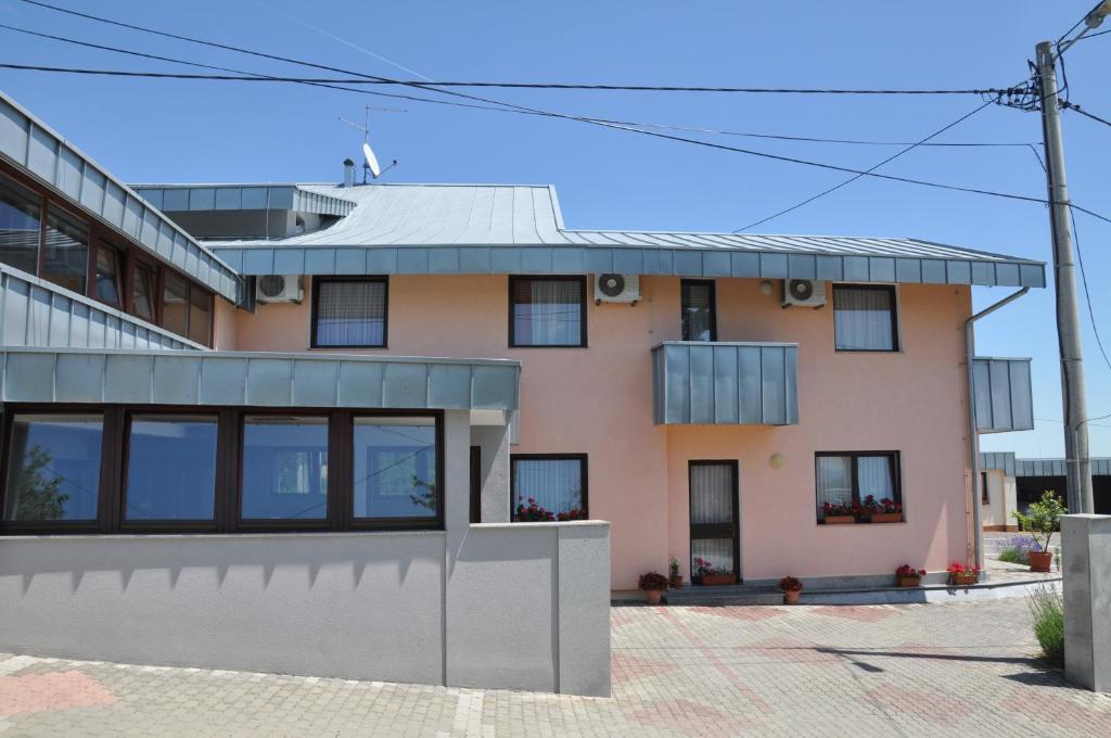 Pansion Antonio Slavonski Brod Exterior foto
